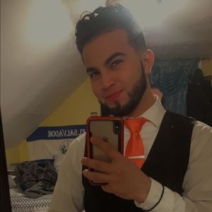 Meet your Posher, •